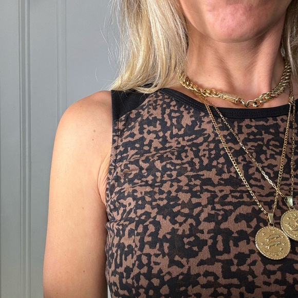 Le Chateau Peplum dress top XXS - Picture 5 of 12